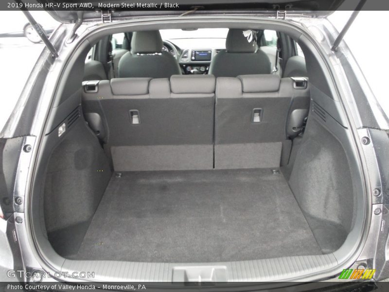 Modern Steel Metallic / Black 2019 Honda HR-V Sport AWD
