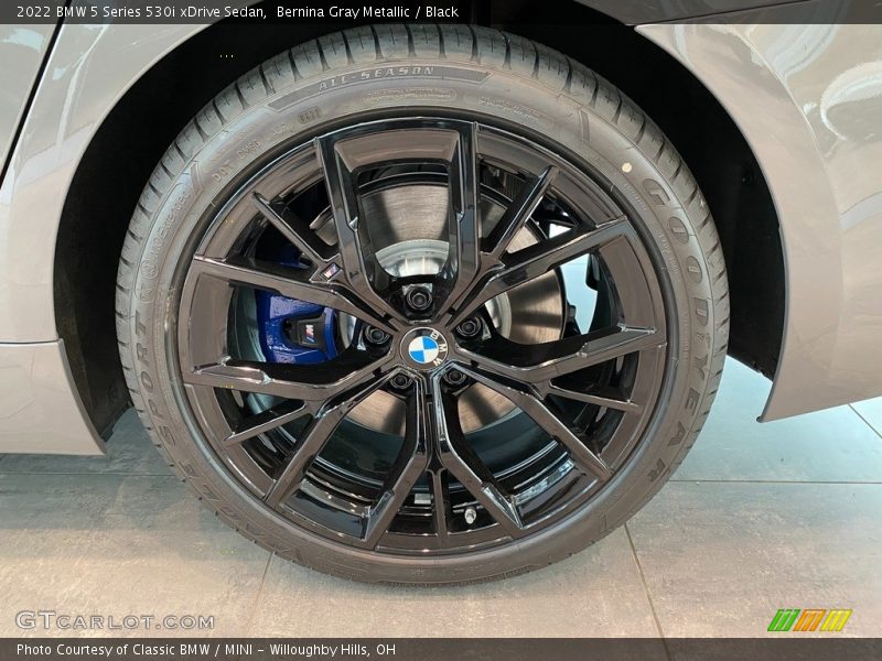 Bernina Gray Metallic / Black 2022 BMW 5 Series 530i xDrive Sedan