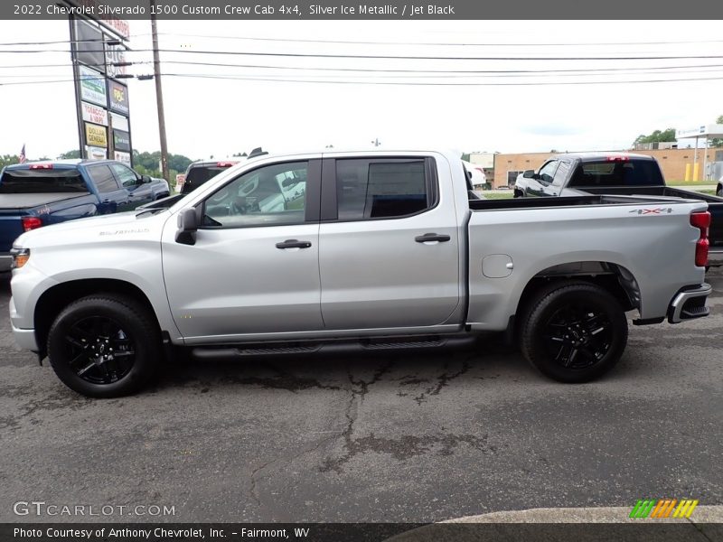  2022 Silverado 1500 Custom Crew Cab 4x4 Silver Ice Metallic