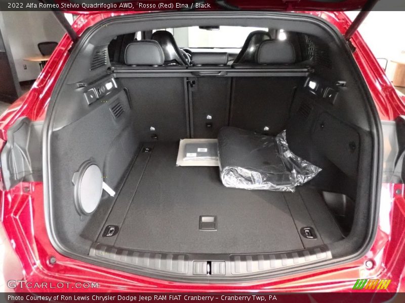  2022 Stelvio Quadrifoglio AWD Trunk