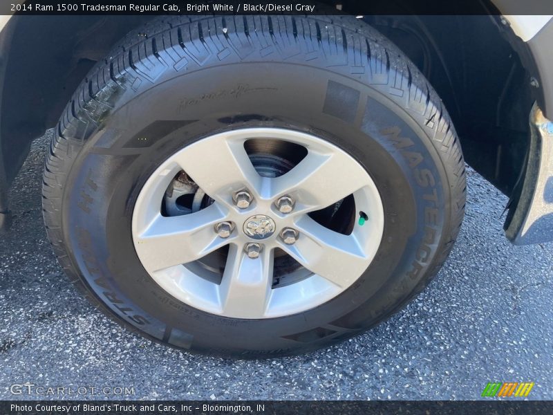 Bright White / Black/Diesel Gray 2014 Ram 1500 Tradesman Regular Cab