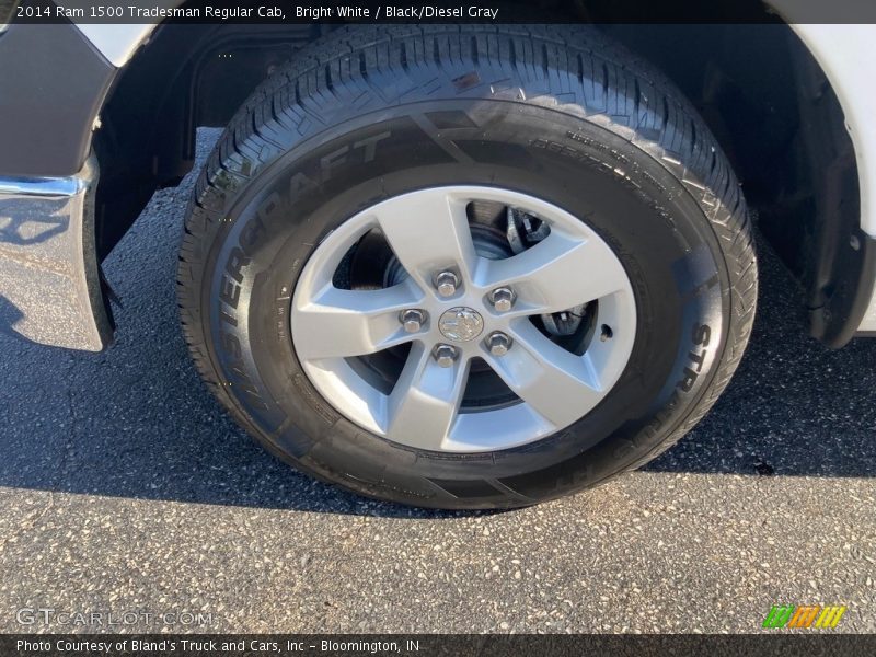 Bright White / Black/Diesel Gray 2014 Ram 1500 Tradesman Regular Cab