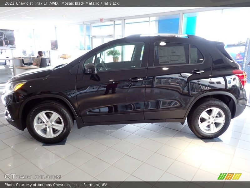Mosaic Black Metallic / Jet Black 2022 Chevrolet Trax LT AWD