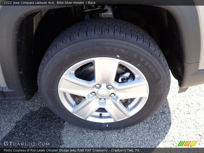 Billet Silver Metallic / Black 2022 Jeep Compass Latitude 4x4