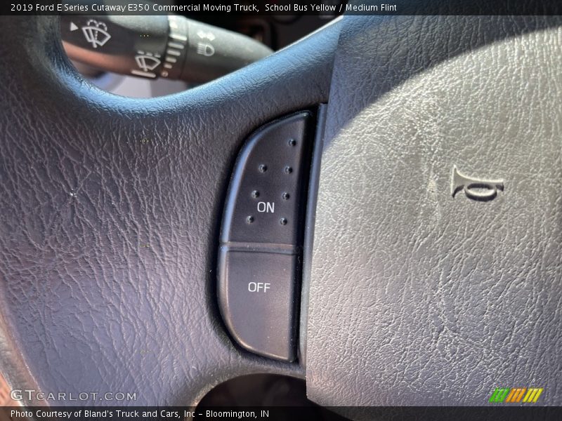 School Bus Yellow / Medium Flint 2019 Ford E Series Cutaway E350 Commercial Moving Truck