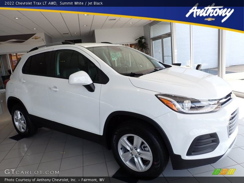 Summit White / Jet Black 2022 Chevrolet Trax LT AWD