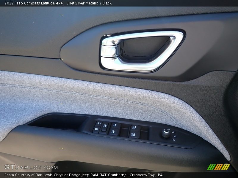Billet Silver Metallic / Black 2022 Jeep Compass Latitude 4x4