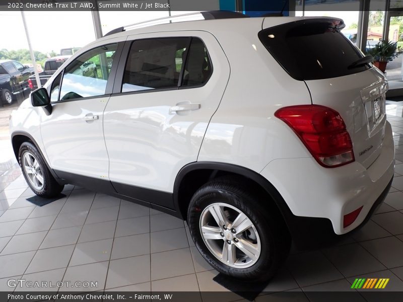 Summit White / Jet Black 2022 Chevrolet Trax LT AWD