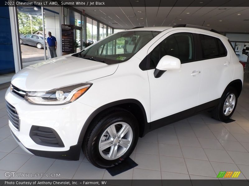 Summit White / Jet Black 2022 Chevrolet Trax LT AWD