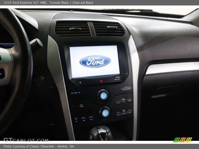 Tuxedo Black / Charcoal Black 2015 Ford Explorer XLT 4WD
