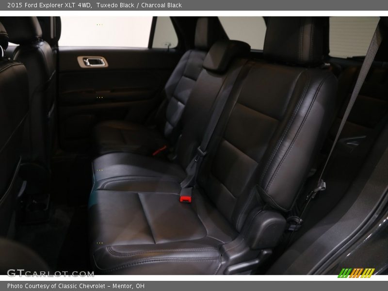 Tuxedo Black / Charcoal Black 2015 Ford Explorer XLT 4WD