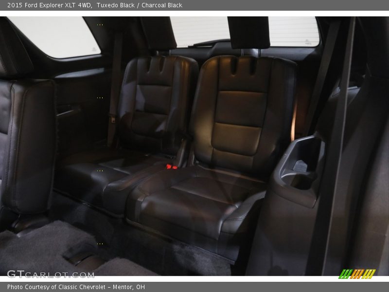 Tuxedo Black / Charcoal Black 2015 Ford Explorer XLT 4WD