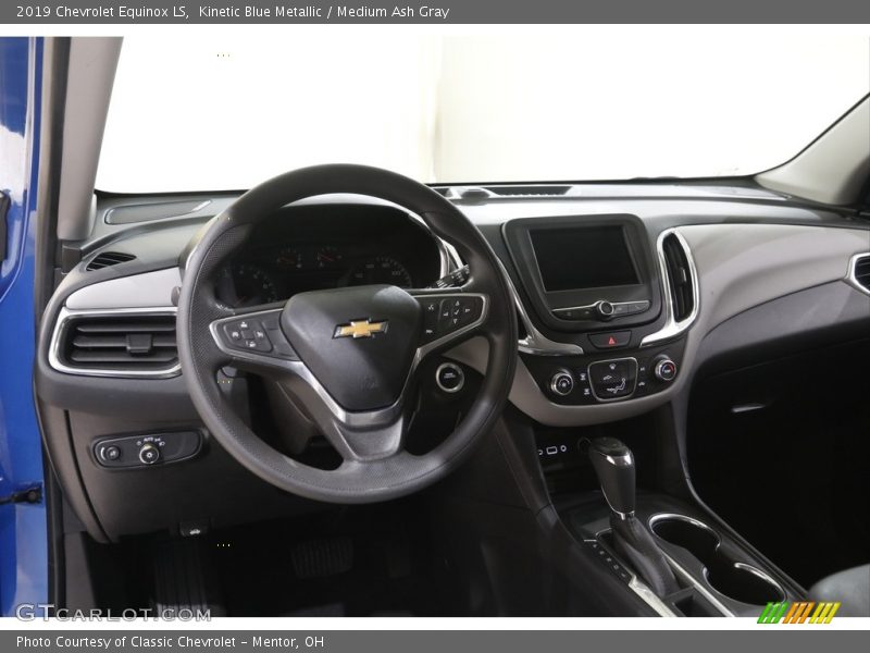 Kinetic Blue Metallic / Medium Ash Gray 2019 Chevrolet Equinox LS