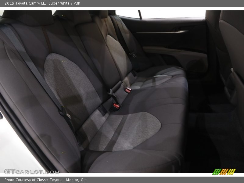 Super White / Ash 2019 Toyota Camry LE