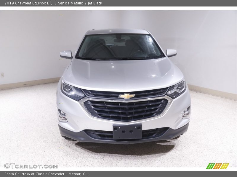 Silver Ice Metallic / Jet Black 2019 Chevrolet Equinox LT