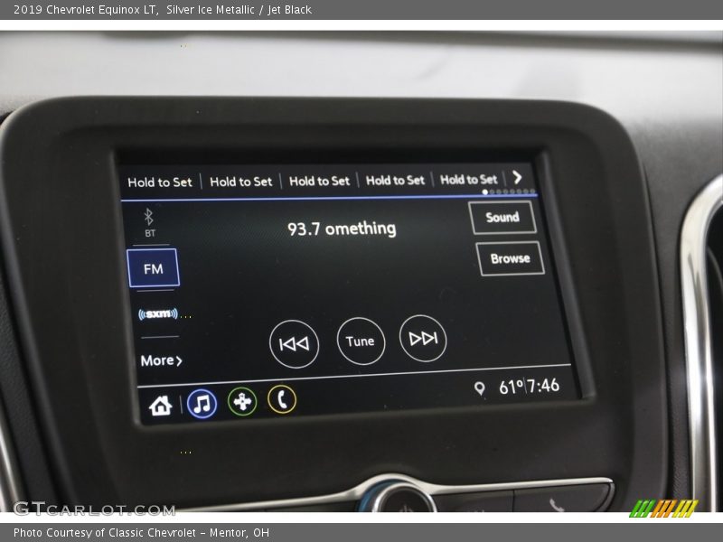 Silver Ice Metallic / Jet Black 2019 Chevrolet Equinox LT