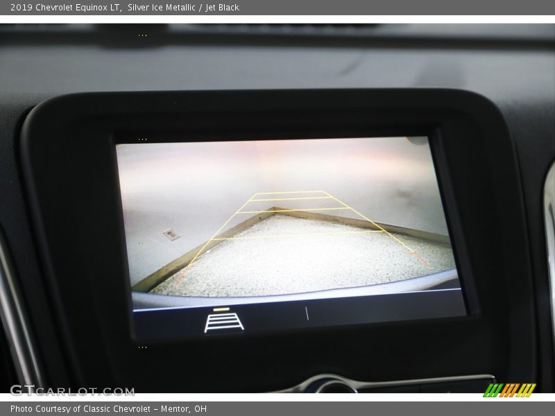 Silver Ice Metallic / Jet Black 2019 Chevrolet Equinox LT