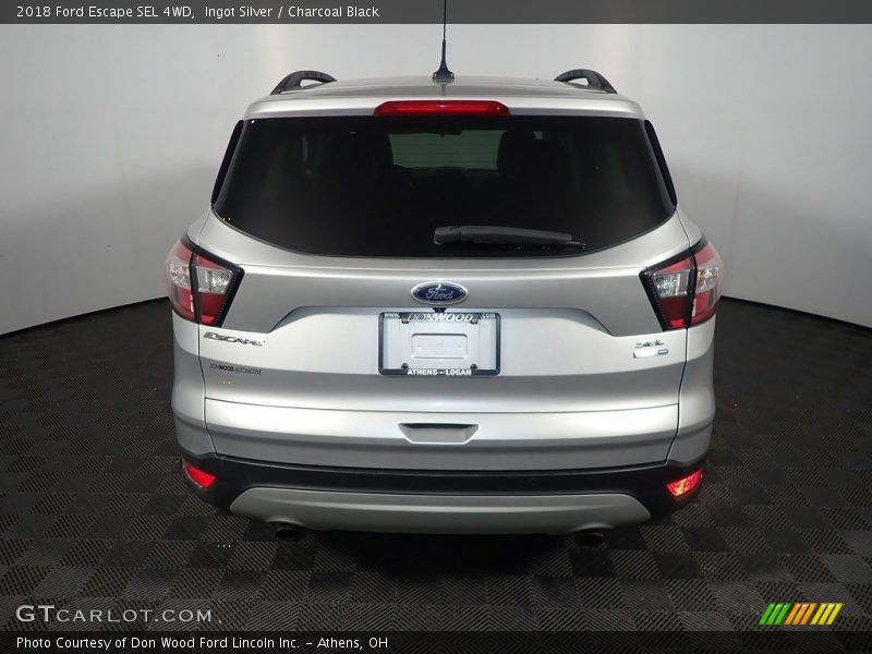 Ingot Silver / Charcoal Black 2018 Ford Escape SEL 4WD