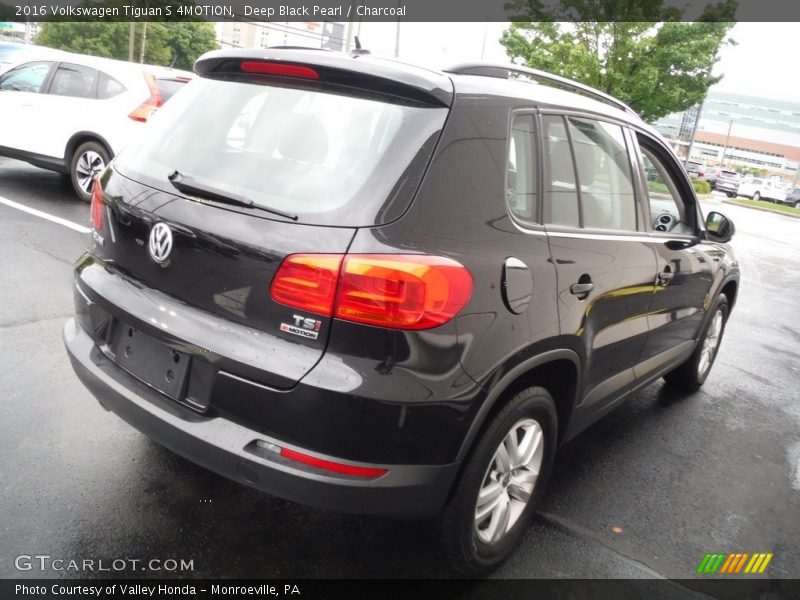 Deep Black Pearl / Charcoal 2016 Volkswagen Tiguan S 4MOTION