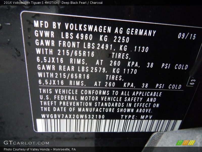 Deep Black Pearl / Charcoal 2016 Volkswagen Tiguan S 4MOTION
