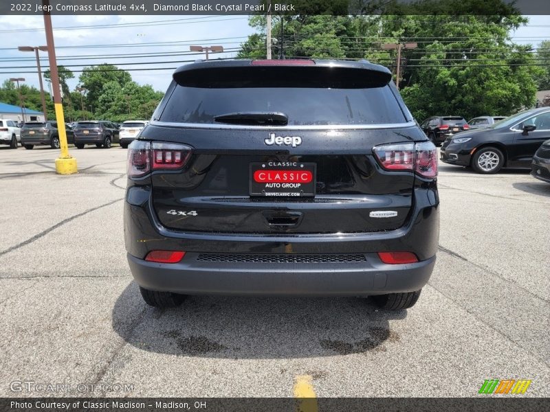 Diamond Black Crystal Pearl / Black 2022 Jeep Compass Latitude 4x4