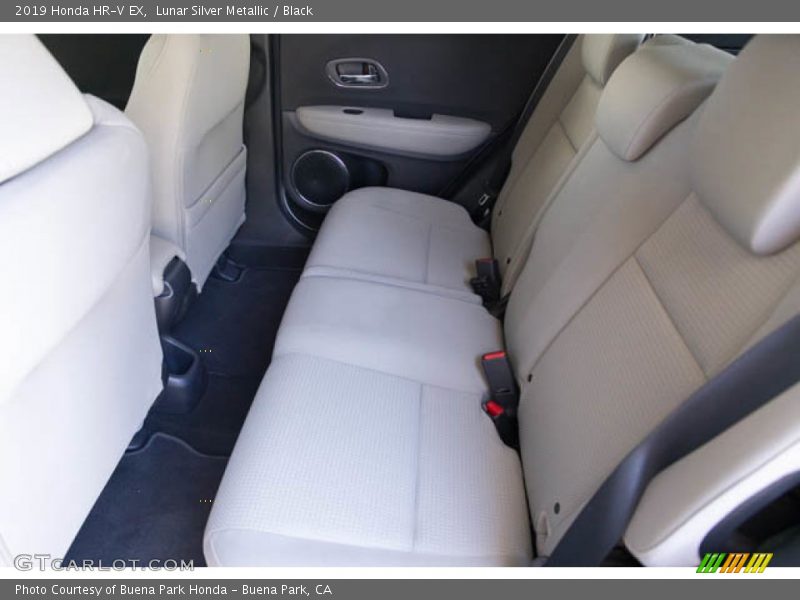 Lunar Silver Metallic / Black 2019 Honda HR-V EX