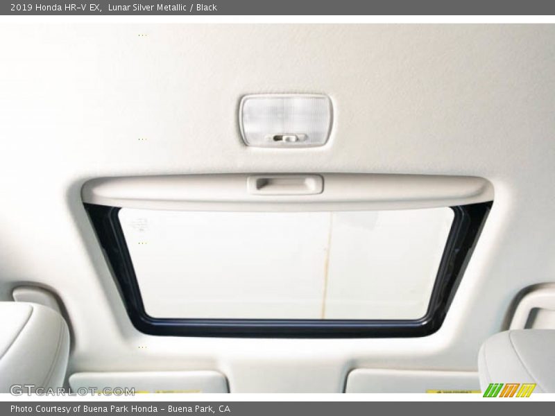 Lunar Silver Metallic / Black 2019 Honda HR-V EX