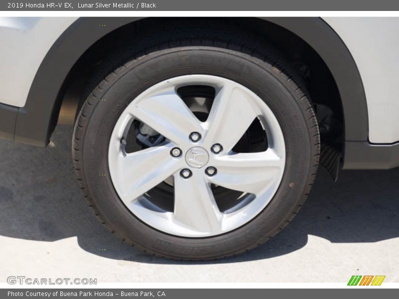 Lunar Silver Metallic / Black 2019 Honda HR-V EX