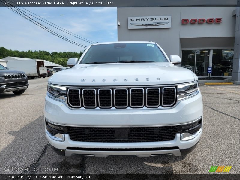 Bright White / Global Black 2022 Jeep Wagoneer Series II 4x4