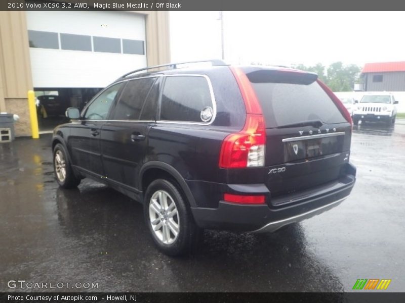 Magic Blue Metallic / Off Black 2010 Volvo XC90 3.2 AWD