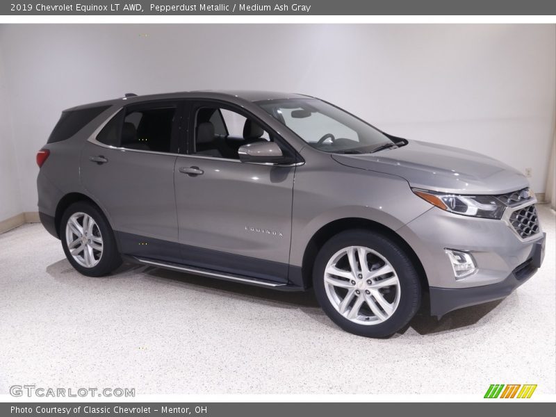 Pepperdust Metallic / Medium Ash Gray 2019 Chevrolet Equinox LT AWD