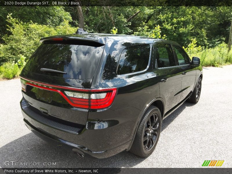 DB Black / Black 2020 Dodge Durango SXT