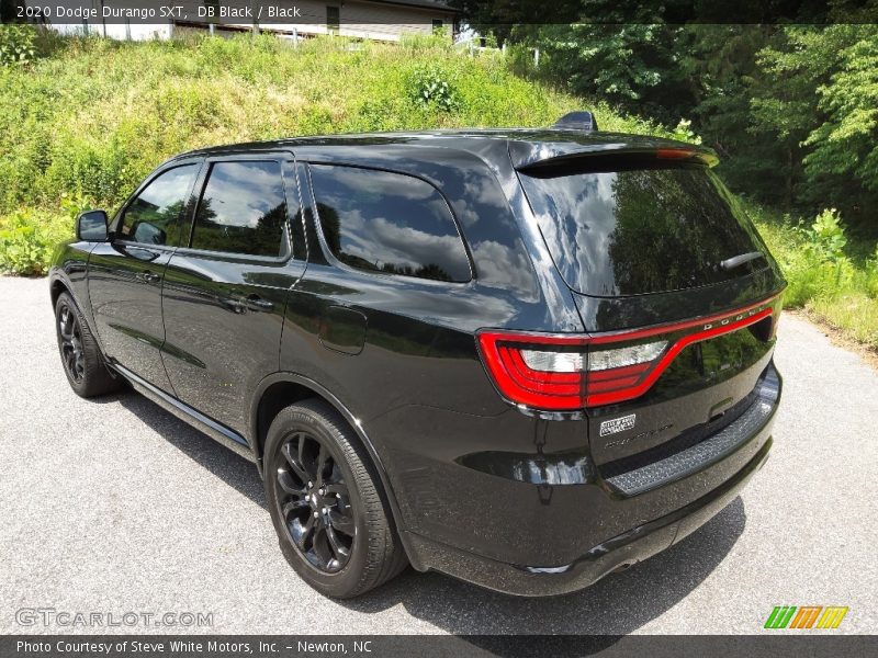 DB Black / Black 2020 Dodge Durango SXT