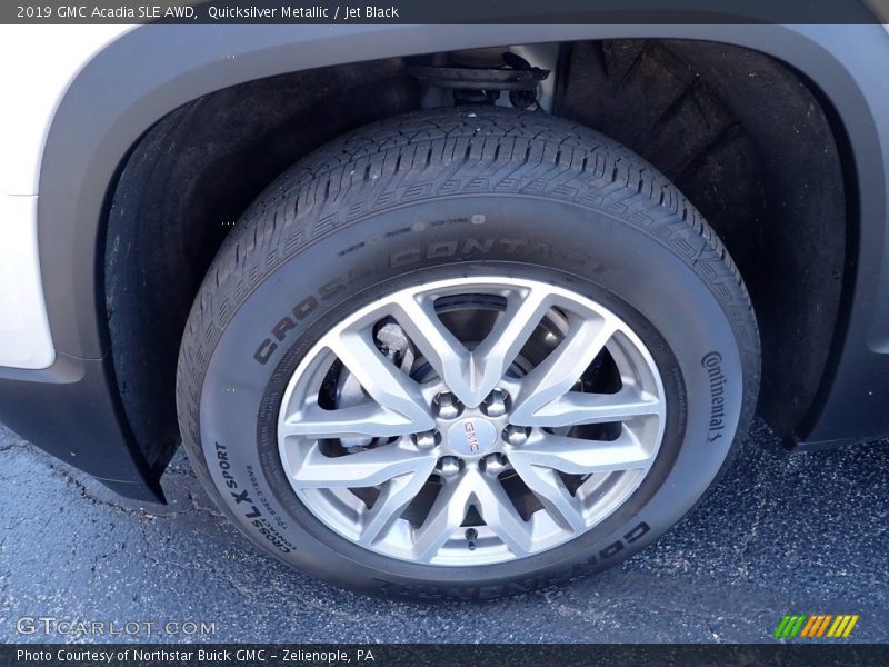 Quicksilver Metallic / Jet Black 2019 GMC Acadia SLE AWD