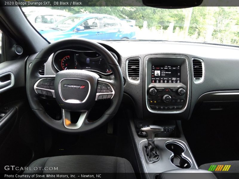 DB Black / Black 2020 Dodge Durango SXT