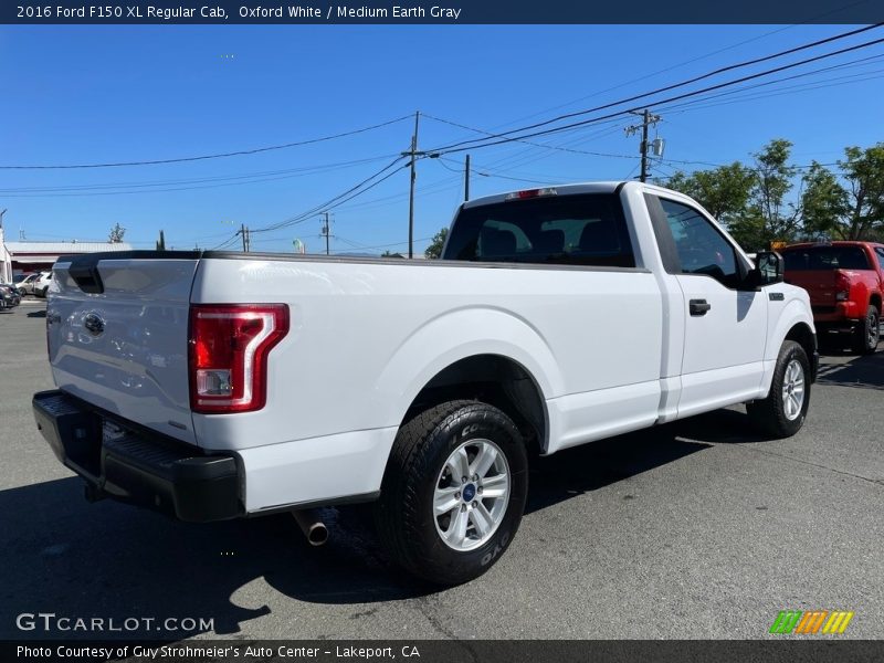 Oxford White / Medium Earth Gray 2016 Ford F150 XL Regular Cab