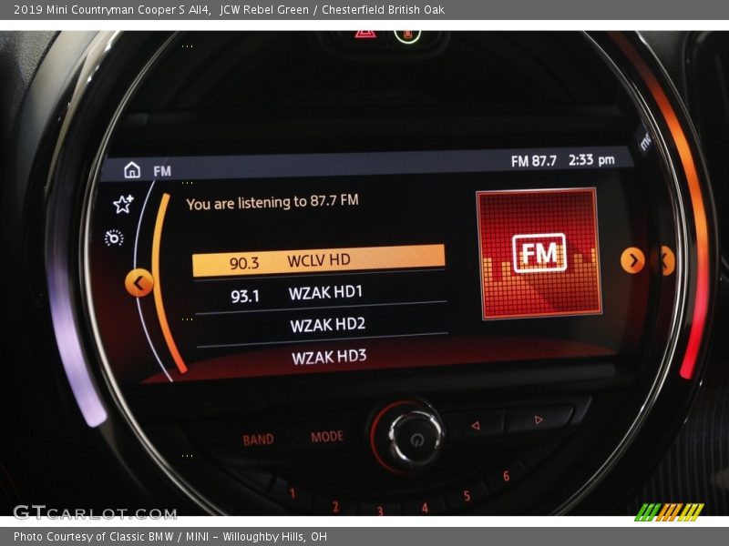 JCW Rebel Green / Chesterfield British Oak 2019 Mini Countryman Cooper S All4
