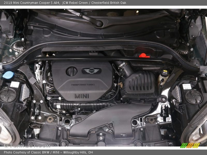 JCW Rebel Green / Chesterfield British Oak 2019 Mini Countryman Cooper S All4