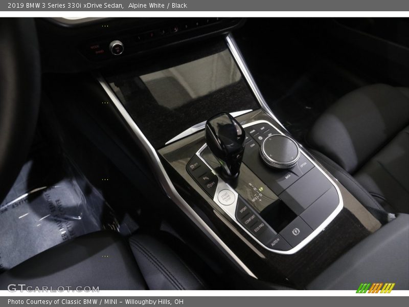  2019 3 Series 330i xDrive Sedan 8 Speed Sport Automatic Shifter