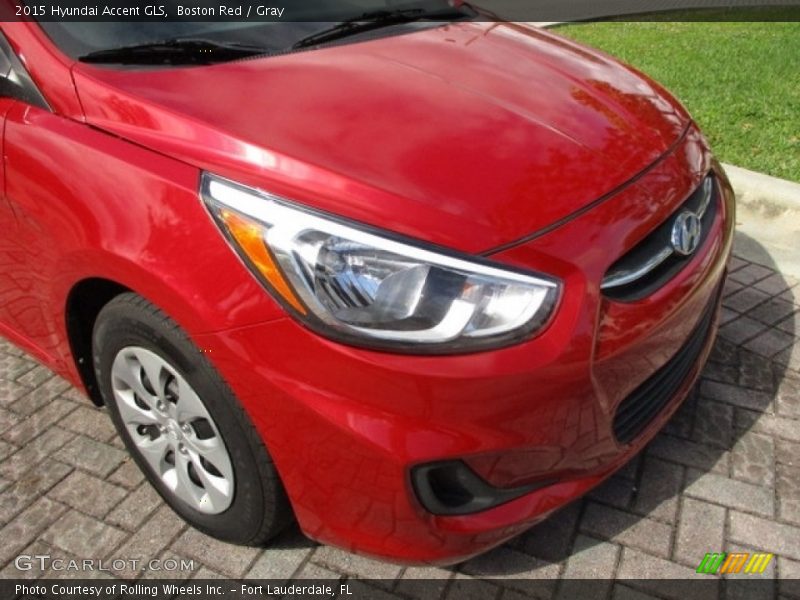 Boston Red / Gray 2015 Hyundai Accent GLS