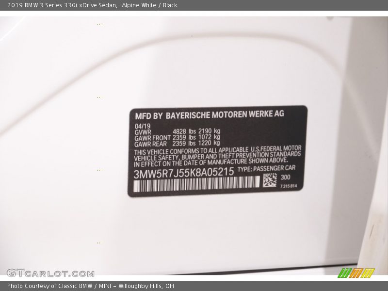 2019 3 Series 330i xDrive Sedan Alpine White Color Code 300