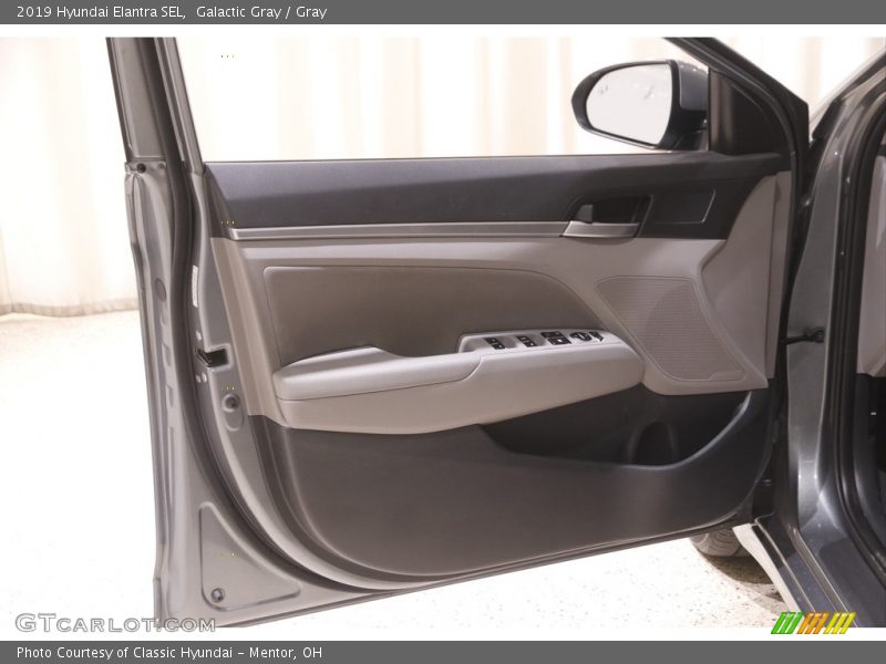Galactic Gray / Gray 2019 Hyundai Elantra SEL