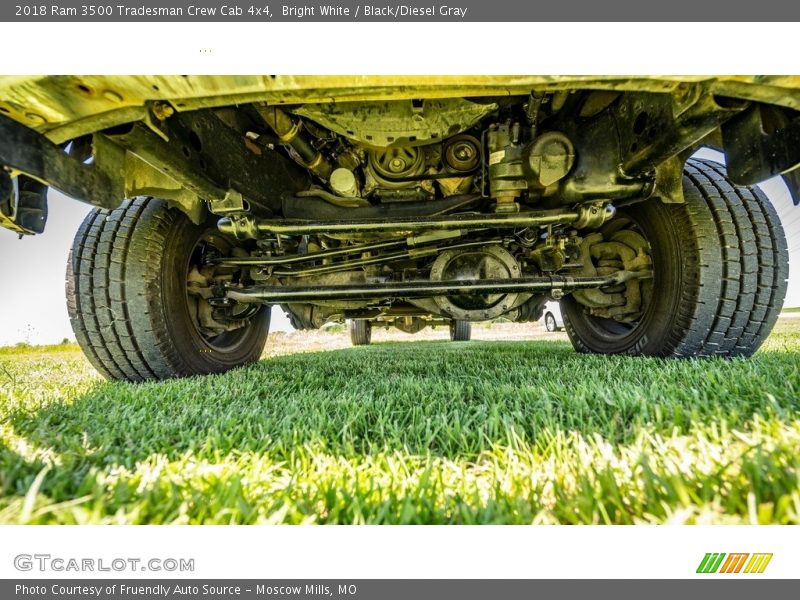 Bright White / Black/Diesel Gray 2018 Ram 3500 Tradesman Crew Cab 4x4