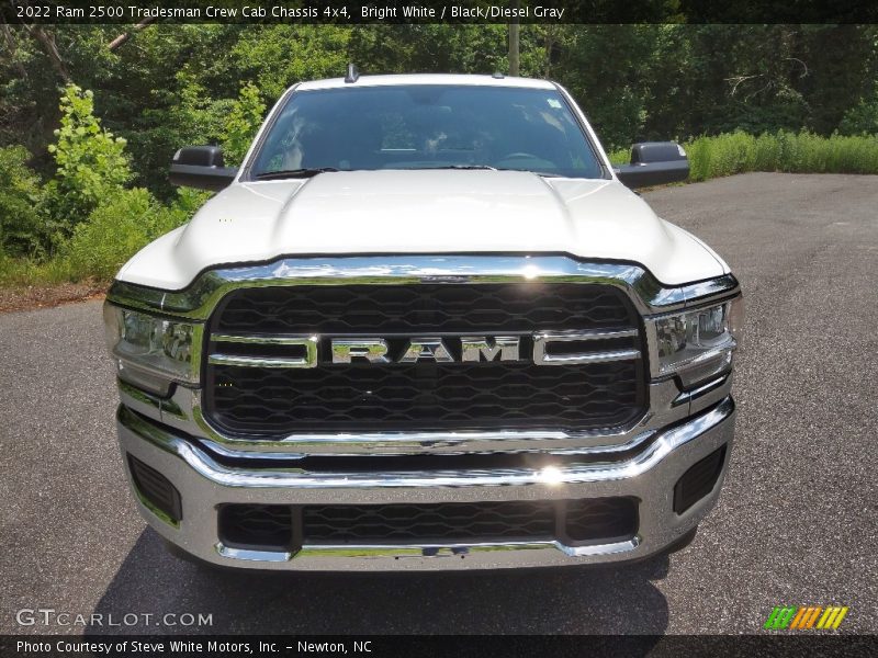 Bright White / Black/Diesel Gray 2022 Ram 2500 Tradesman Crew Cab Chassis 4x4