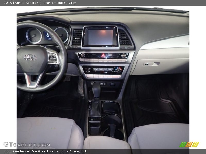 Phantom Black / Gray 2019 Hyundai Sonata SE