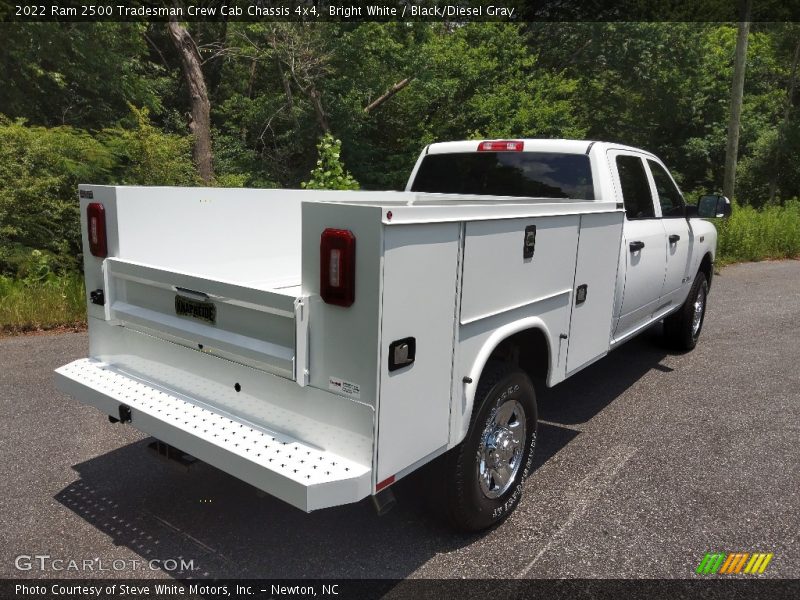 Bright White / Black/Diesel Gray 2022 Ram 2500 Tradesman Crew Cab Chassis 4x4