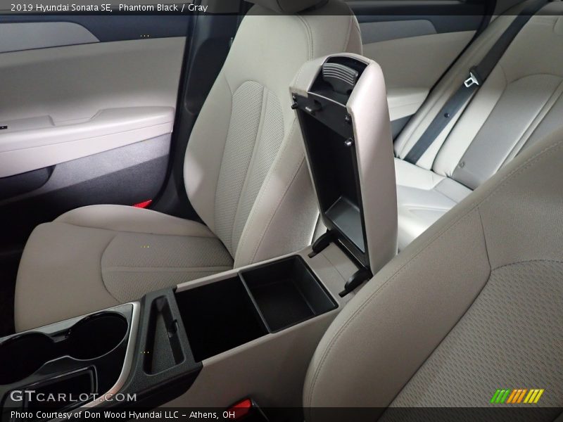 Phantom Black / Gray 2019 Hyundai Sonata SE