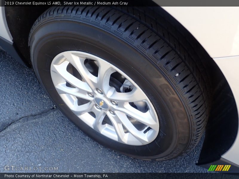 Silver Ice Metallic / Medium Ash Gray 2019 Chevrolet Equinox LS AWD