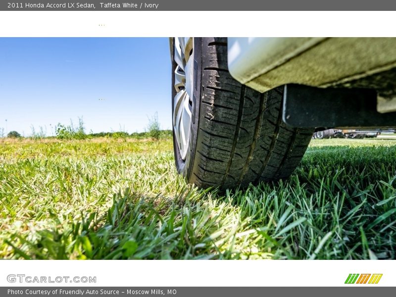 Taffeta White / Ivory 2011 Honda Accord LX Sedan