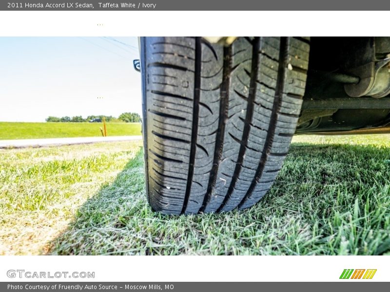 Taffeta White / Ivory 2011 Honda Accord LX Sedan